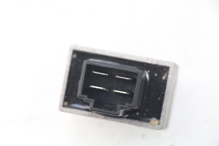 photo de CHARGING REGULATOR SYM ORBIT 2 4T 50 (2008 - 2017) - Zoom on usage condition