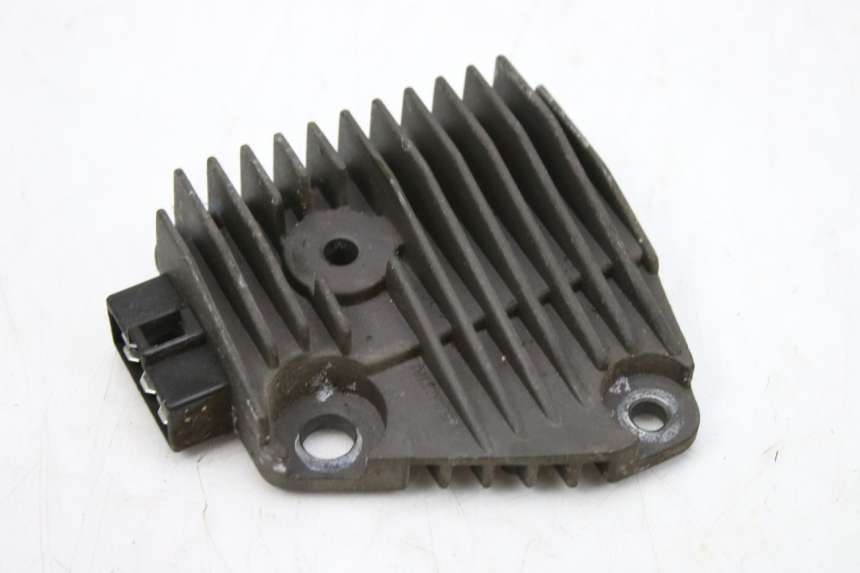 photo de REGULATOR KEEWAY OUTLOOK 125 (2007 - 2013) - Technical close-up