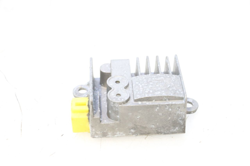 photo de REGULATOR EFUN PUSA 1 - Component detail