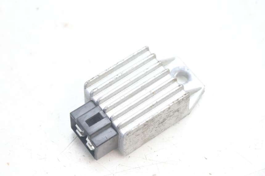 photo de CHARGING REGULATOR YAMASAKI ROADSTER 50 (2013 - 2018) - Main view