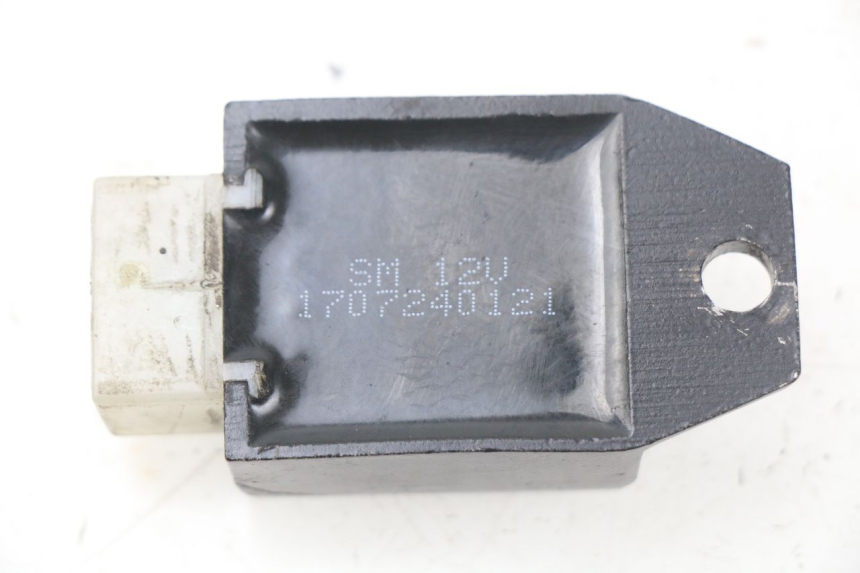 photo de CHARGING REGULATOR TNT MOTOR ROMA 10' 4T 50 (2007 - 2018) - Zoom on usage condition