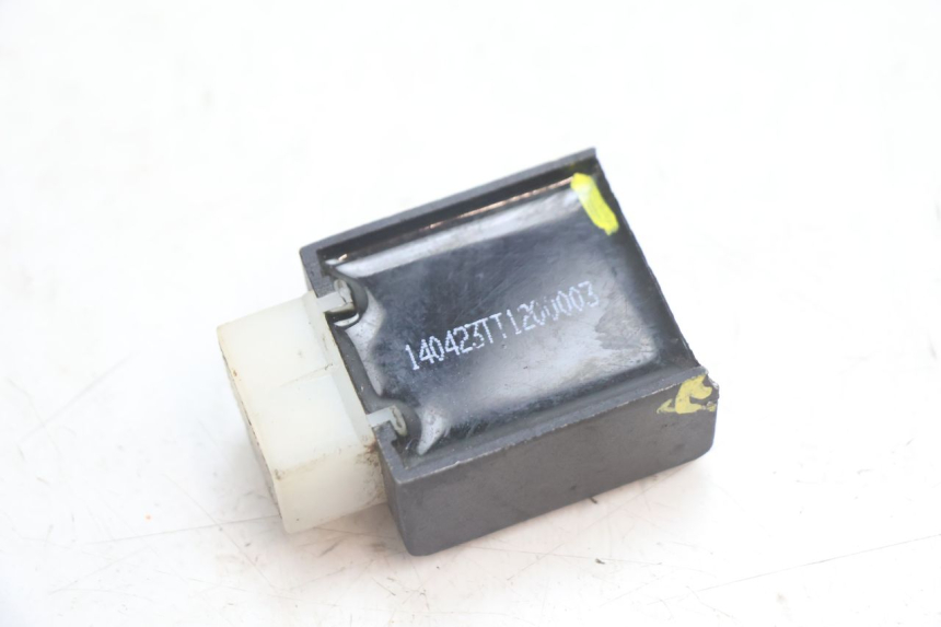 photo de REGULATOR TNT MOTOR ROMA 12' 2T 50 (2007 - 2018) - Technical close-up