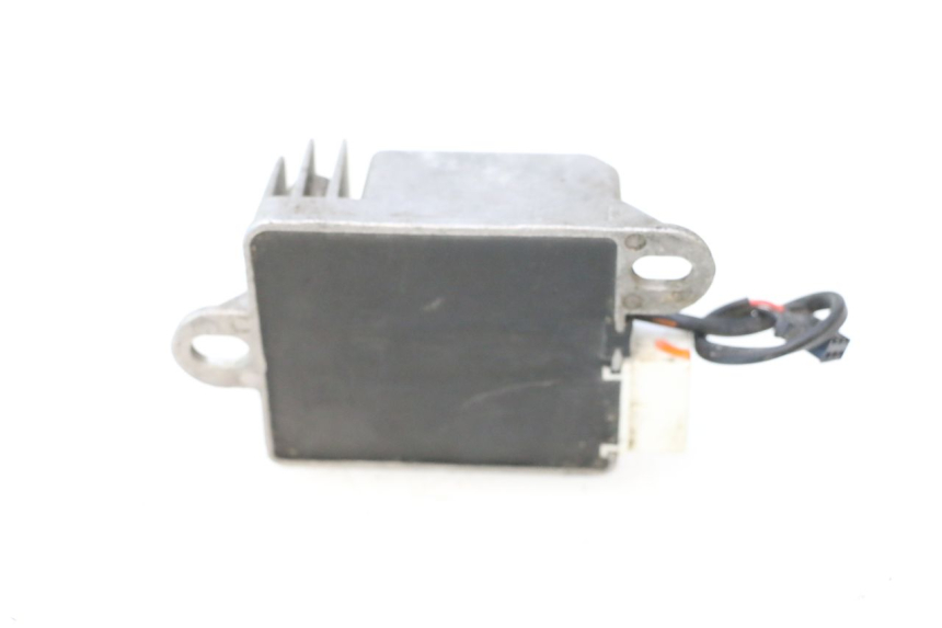 photo de REGULATOR BAIKU SAKURA 1 (2021 - 2025) - Fixing points details