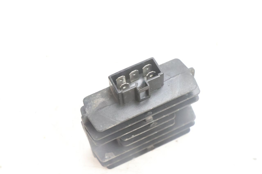 photo de REGULATOR JM MOTORS SANTANA EVO 50 (2024 - 2026) - Alternative perspective