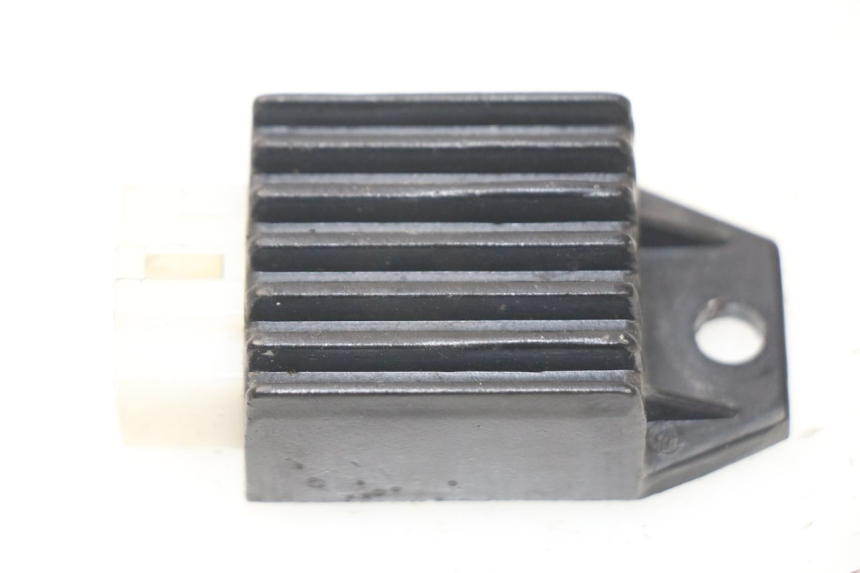 photo de CHARGING REGULATOR JM MOTORS SANTANA 50 (2014 - 2023) - Main view