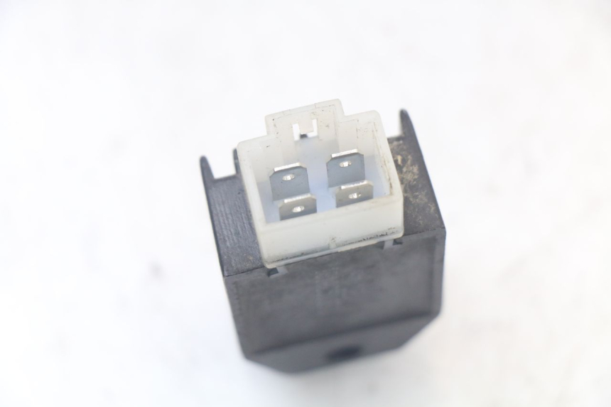 photo de CHARGING REGULATOR JM MOTORS SANTANA 50 (2014 - 2023) - Zoom on usage condition