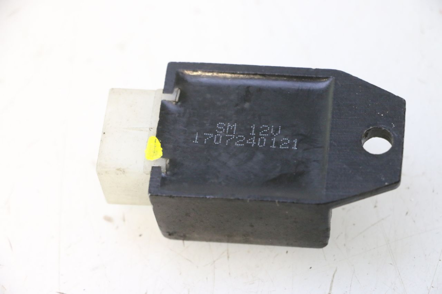 photo de CHARGING REGULATOR JM MOTORS SANTANA 50 (2014 - 2023) - Component detail