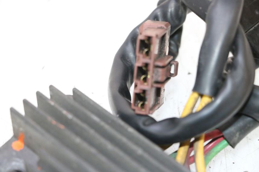 photo de CHARGING REGULATOR PEUGEOT SATELIS COMPRESSOR K15 125 (2006 - 2009) - Product overview