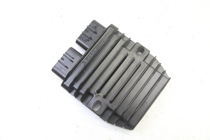 photo de REGULATOR PEUGEOT SATELIS 125 (2013 - 2018) - Component detail