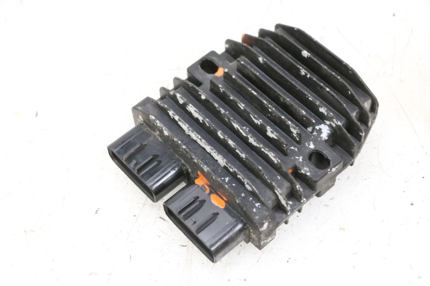 photo de REGULATOR PEUGEOT SATELIS 125 (2013 - 2018) - Main view