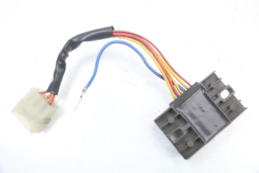 photo de REGULATOR APRILIA SCARABEO GT 125 (1999 - 2007) - Zoom on usage condition