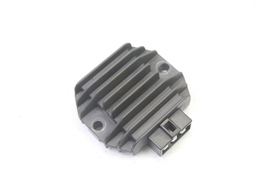 photo de REGULATOR APRILIA SCARABEO GT TOURING 125 (1999 - 2005) - Main view