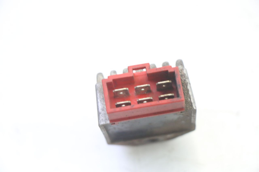 photo de REGULATOR GILERA SMT SUPERMOTARD 50 (2009 - 2017) - Alternative perspective