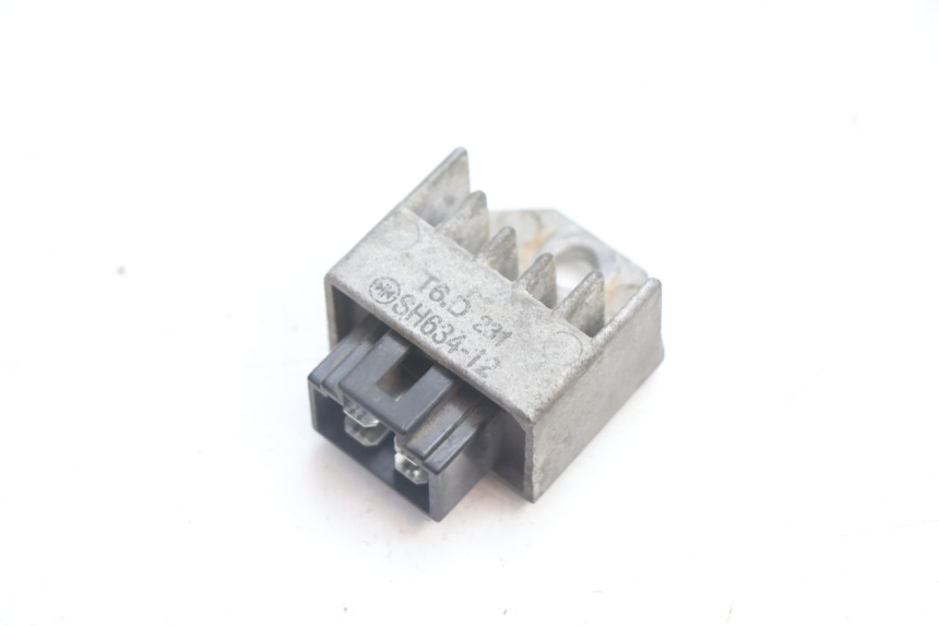 photo de REGULATOR PEUGEOT SPEEDFIGHT 2 AC 50 (2000 - 2009) - Main view