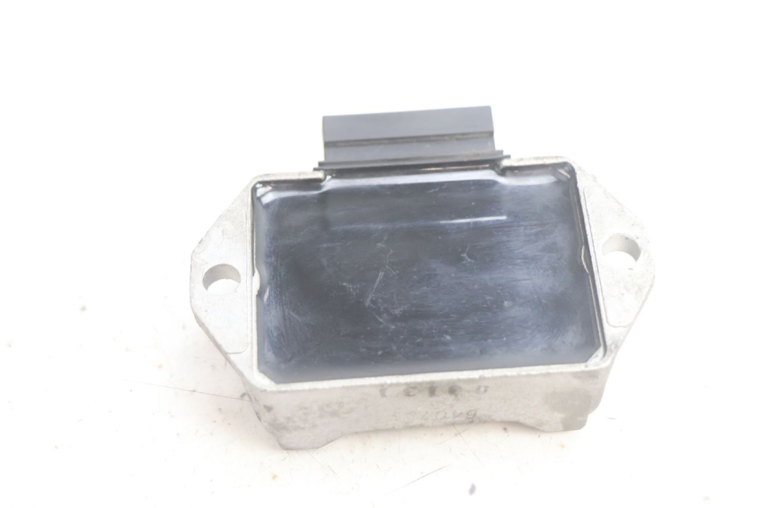 photo de CHARGING REGULATOR APRILIA SR 2T 50 (2012 - 2017) - Alternative perspective