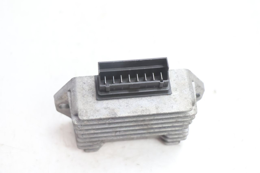 photo de REGULATOR GILERA STALKER 50 (2004 - 2014) - Zoom on usage condition