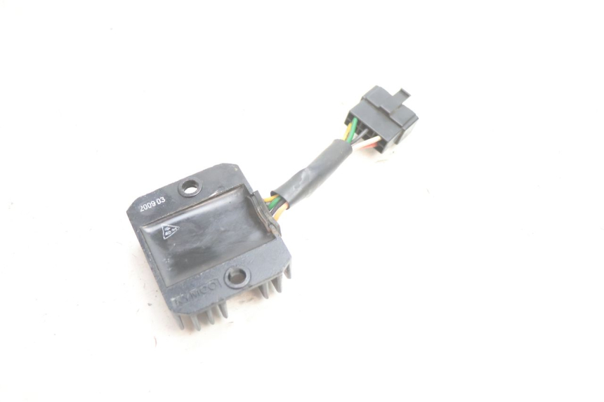 photo de REGULATOR KYMCO SUPER 8 2T 50 (2007 - 2013) - Alternative perspective