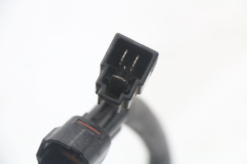 photo de REGULATOR SUZUKI GSR 750 (2011 - 2017) - Fixing points details