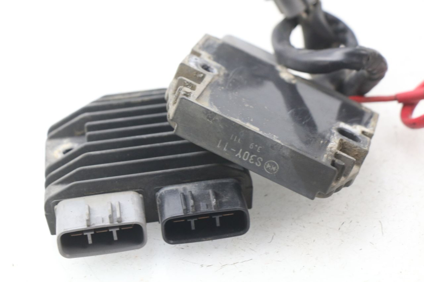 photo de CHARGING REGULATOR YAMAHA TDM ABS 900 (2002 - 2014) - Component detail