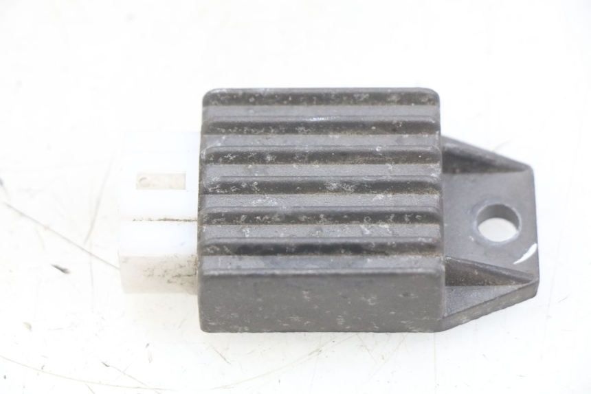 photo de CHARGING REGULATOR PEUGEOT TKR TREKKER FURIOUS 50 (2005 - 2014) - Main view