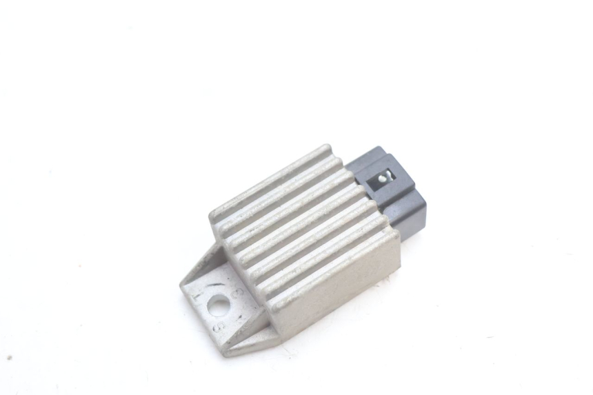 photo de CHARGING REGULATOR PEUGEOT TREKKER 50 (1995 - 2004) - Component detail