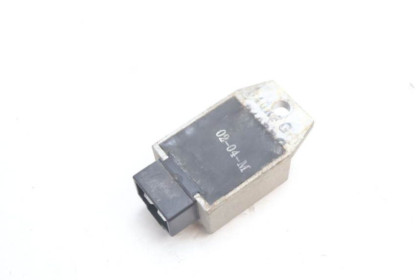 photo de CHARGING REGULATOR PEUGEOT TREKKER 50 (1995 - 2004) - Alternative perspective