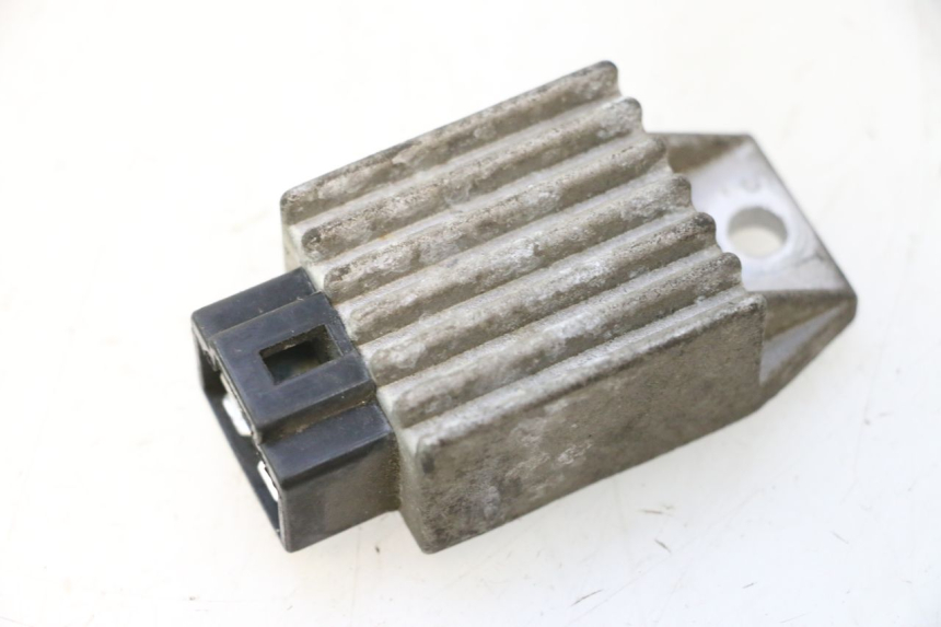 photo de CHARGING REGULATOR PEUGEOT TREKKER 50 (1995 - 2004) - Main view