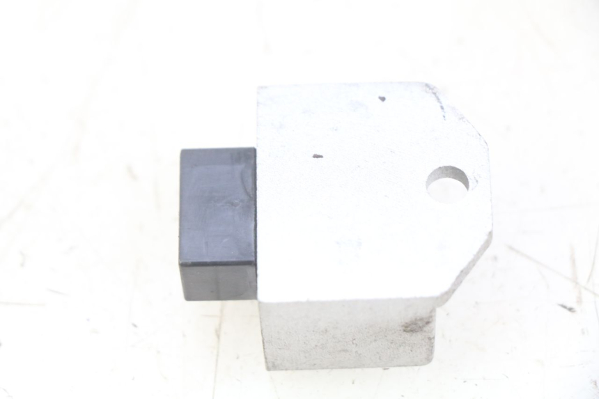 photo de CHARGING REGULATOR PEUGEOT TWEET 4T 50 (2010 - 2014) - Component detail