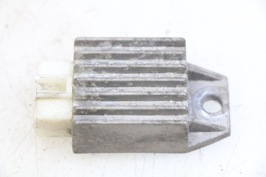 photo de CHARGING REGULATOR PEUGEOT V-CLIC VCLIC 50 (2007 - 2013) - Main view