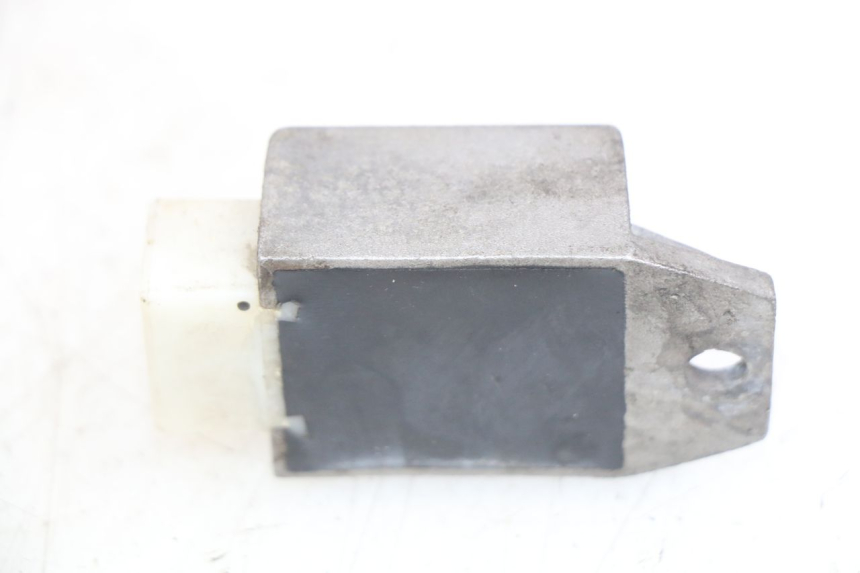 photo de CHARGING REGULATOR PEUGEOT V-CLIC VCLIC 50 (2007 - 2013) - Alternative perspective