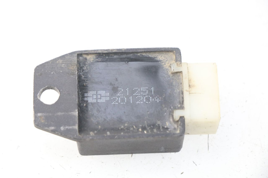 photo de CHARGING REGULATOR EUROCKA VIRTUALITY GT 4T 50 (2011 - 2017) - Zoom on usage condition