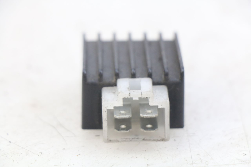 photo de CHARGING REGULATOR PEUGEOT VIVACITY NEW 2T 50 (2008 - 2017) - Component detail