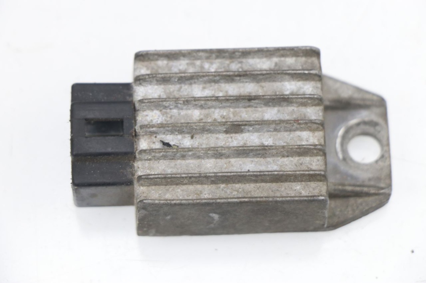 photo de CHARGING REGULATOR PEUGEOT VIVACITY 50 (1998 - 2003) - Main view