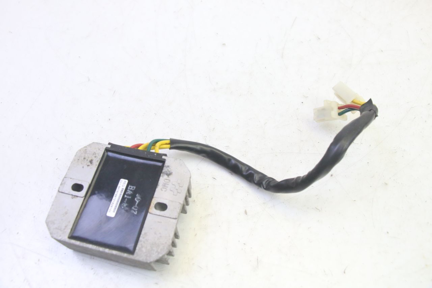 photo de REGULATOR DAELIM VJ ROADWIN FI 125 (2008 - 2017) - Alternative perspective