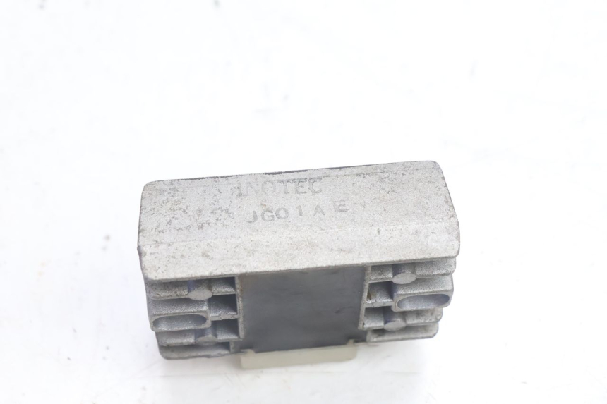 photo de REGULATOR DAELIM VJ ROADWIN 125 (2004 - 2007) - Alternative perspective