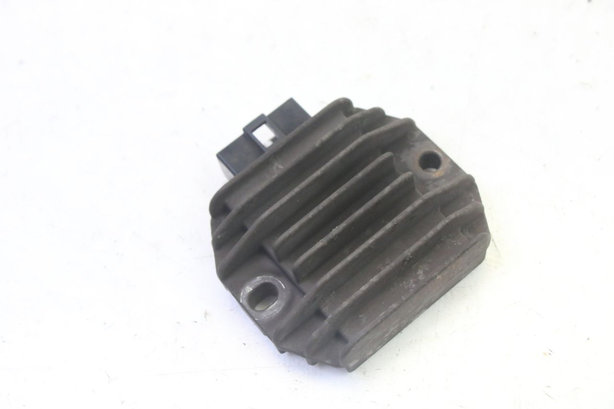 photo de CHARGING REGULATOR YAMAHA X-MAX XMAX 125 (2010 - 2013) - Component detail