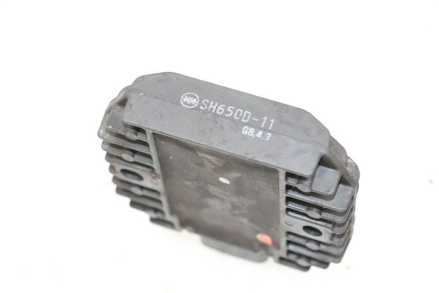 photo de CHARGING REGULATOR YAMAHA XMAX X-MAX 125 (2006 - 2009) - Component detail