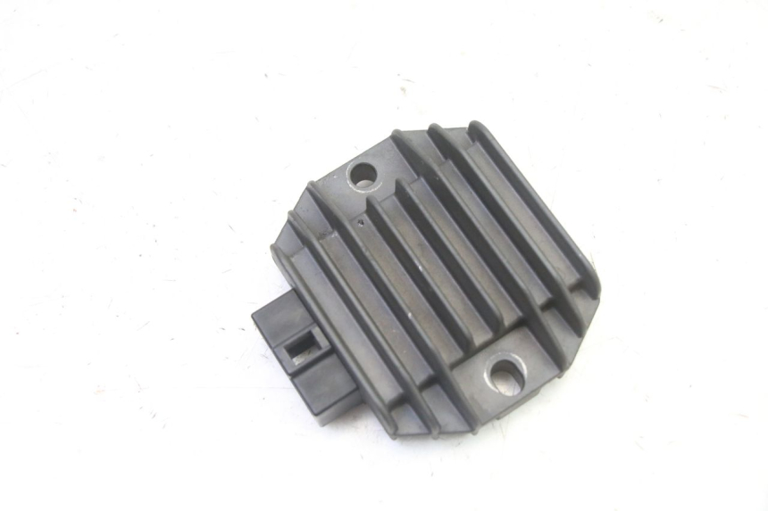 photo de CHARGING REGULATOR PIAGGIO X9 EVOLUTION 125 (2003 - 2007) - Component detail
