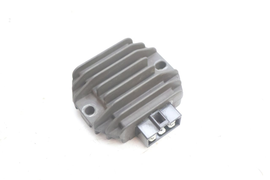 photo de CHARGING REGULATOR PIAGGIO X9 EVOLUTION 125 (2003 - 2007) - Main view