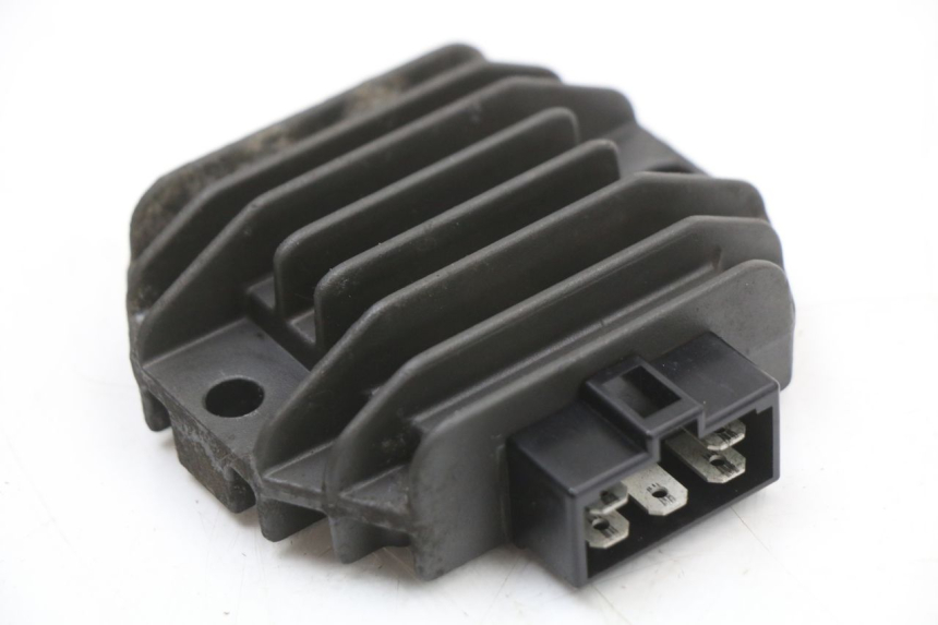 photo de CHARGING REGULATOR PIAGGIO X9 125 (2000 - 2003) - Main view