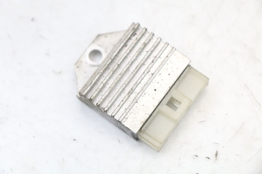 photo de REGULATOR YAMAHA BW'S NG NEXT GENERATION 50 (1996 - 2003) - Main view