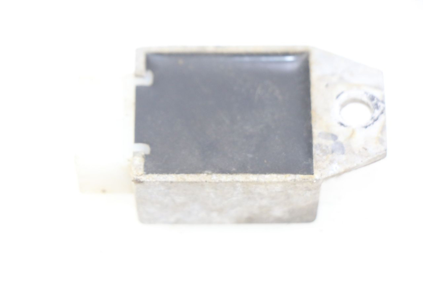 photo de CHARGING REGULATOR YIYING YY50QT-10 50 (2007 - 2022) - Zoom on usage condition