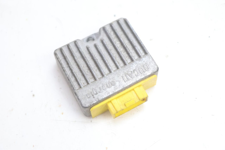 photo de REGULATOR PIAGGIO ZIP 4T 50 (2006 - 2017) - Component detail