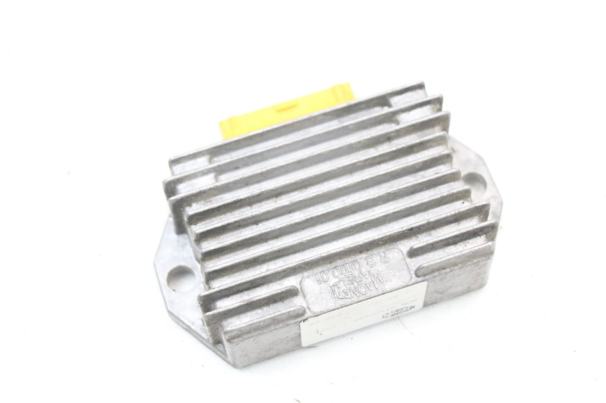 photo de REGULATOR PIAGGIO ZIP RST 50 (1996 - 1998) - Component detail