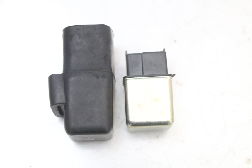 photo de STARTER RELAY KYMCO AGILITY FR 2T 50 (2012 - 2017) - Component detail