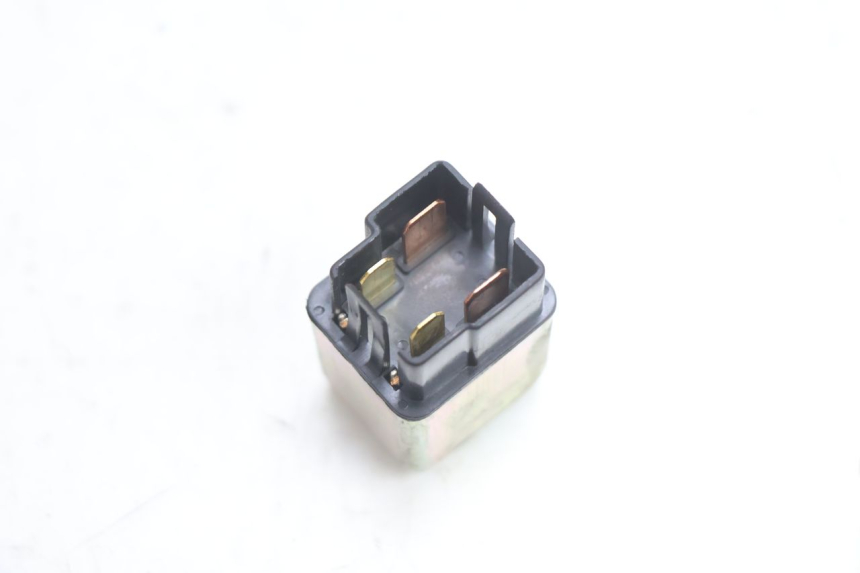 photo de STARTER RELAY KYMCO AGILITY PREMIUM 50 (2007 - 2010) - Zoom on usage condition