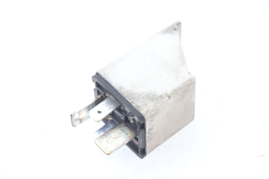 photo de STARTER RELAY PIAGGIO BEVERLY 125 (1998 - 2005) - Component detail