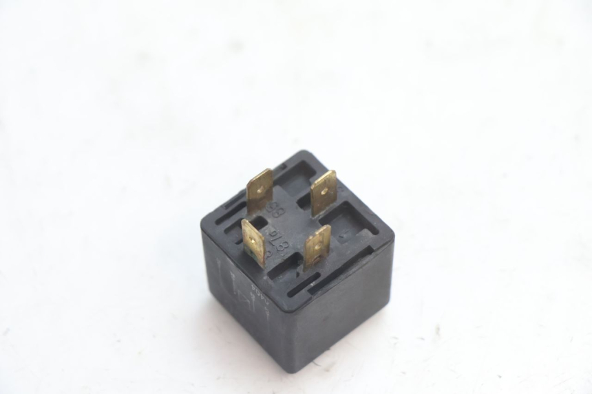 photo de STARTER RELAY MBK BOOSTER SPIRIT 50 (2004 - 2017) - Alternative perspective