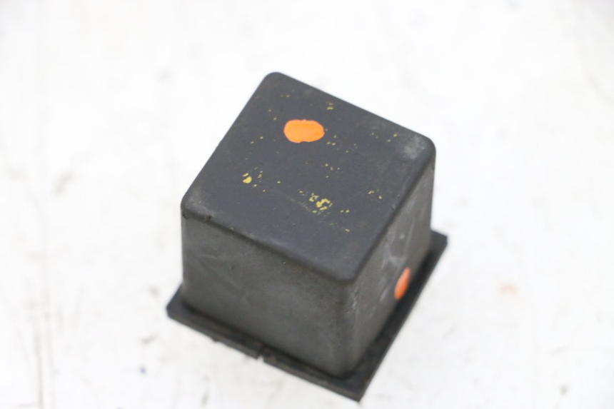 photo de STARTER RELAY MBK BOOSTER SPIRIT NAKED 50 (2004 - 2017) - Alternative perspective