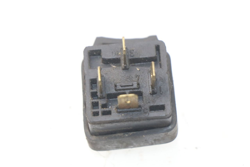 photo de STARTER RELAY YAMAHA BW'S 50 (1999 - 2003) - Component detail